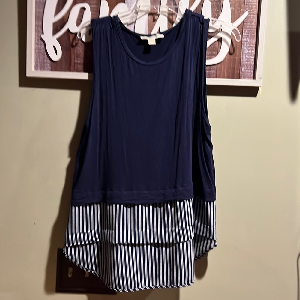 NWOT never worn blouse.